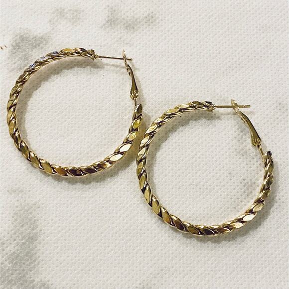 Herringbone Gold Hoop Earrings - Picture 2 of 2